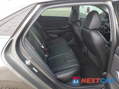 Zdjęcie 10 z 13 samochodu: 2024 HYUNDAI ELANTRA LIMITED VIN:KMHLP4DG4RU647459 - miniatura