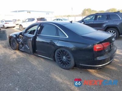 Drugie zdjęcie samochodu z przodu: 2016 AUDI A8 QUATTRO VIN:WAUJ4AFD1GN021961 - miniatura