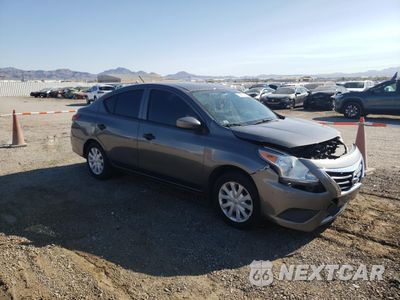 Czwarte zdjęcie samochodu z boku: 2016 NISSAN VERSA S VIN:3N1CN7AP8GL881159 - miniatura