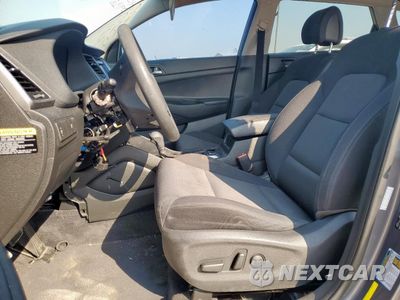 Zdjęcie 7 z 14 samochodu: 2017 HYUNDAI TUCSON LIMITED VIN:KM8J33A45HU401218 - miniatura