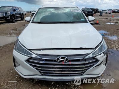 Piąte zdjęcie samochodu w środku: 2020 HYUNDAI ELANTRA SEL VIN:5NPD84LF6LH570593 - miniatura
