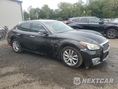 Czwarte zdjęcie samochodu z boku: 2017 INFINITI Q70 3.7 VIN:JN1BY1AP9HM740950 - miniatura