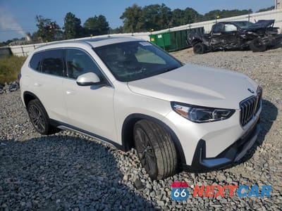 Czwarte zdjęcie samochodu z boku: 2025 BMW X1 XDRIVE28I VIN:WBX73EF0XS5317450 - miniatura