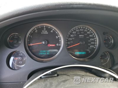 Zdjęcie 9 z 15 samochodu: 2008 GMC YUKON VIN:1GKFC13068R152735 - miniatura