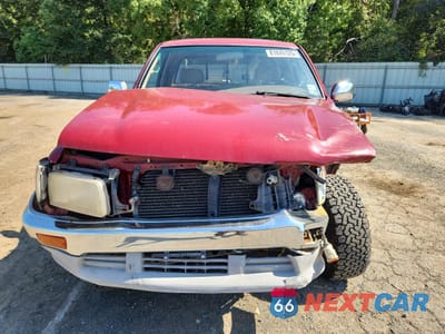 Piąte zdjęcie samochodu w środku: 1995 TOYOTA T100 XTRACAB SR5 VIN:JT4VD22F6S0015970 - miniatura
