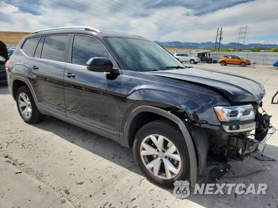 Czwarte zdjęcie samochodu z boku: 2019 VOLKSWAGEN ATLAS SE VIN:1V2LR2CA9KC507773 - miniatura