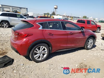 Trzecie zdjęcie samochodu z tyłu: 2018 INFINITI QX30 BASE VIN:SJKCH5CP7JA059986 - miniatura