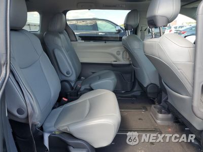 Zdjęcie 11 z 16 samochodu: 2022 TOYOTA SIENNA XLE VIN:5TDJSKFC4NS040548 - miniatura