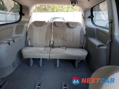 Zdjęcie 10 z 15 samochodu: 2011 KIA SEDONA LX VIN:KNDMG4C71B6388160 - miniatura