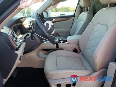 Zdjęcie 7 z 13 samochodu: 2025 VOLKSWAGEN ATLAS SE VIN:1V2KR2CA3SC550243 - miniatura