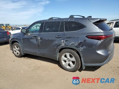 Drugie zdjęcie samochodu z przodu: 2022 TOYOTA HIGHLANDER L VIN:5TDBZRBH7NS257912 - miniatura