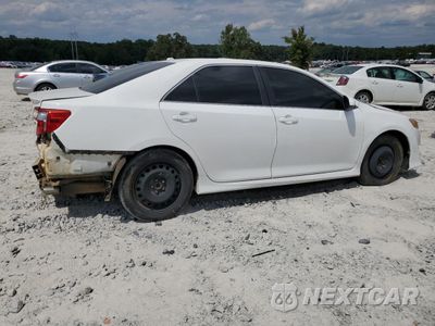 Trzecie zdjęcie samochodu z tyłu: 2012 TOYOTA CAMRY BASE VIN:4T1BF1FK2CU551027 - miniatura