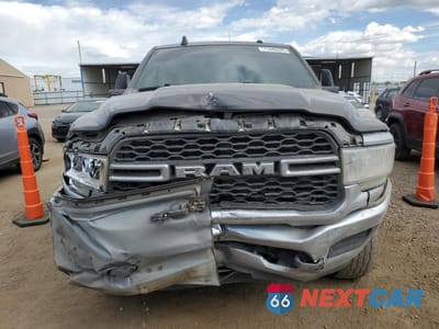 Piąte zdjęcie samochodu w środku: 2024 RAM 3500 TRADESMAN VIN:3C63R3GLXRG148564 - miniatura