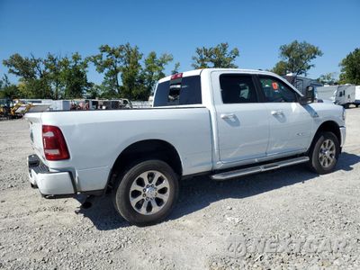 Trzecie zdjęcie samochodu z tyłu: 2023 RAM 2500 LARAMIE VIN:3C6UR5FL3PG532653 - miniatura