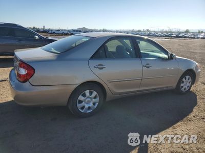 Trzecie zdjęcie samochodu z tyłu: 2004 TOYOTA CAMRY VIN:4T1BE32K34U366068 - miniatura