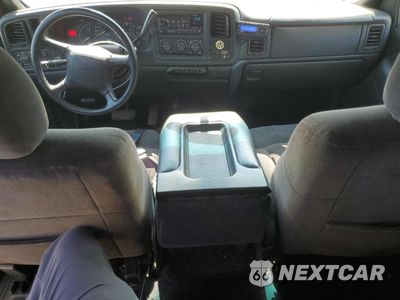 Zdjęcie 8 z 12 samochodu: 2002 CHEVROLET SILVERADO C1500 VIN:2GCEC19T221254039 - miniatura