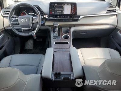 Zdjęcie 8 z 16 samochodu: 2022 TOYOTA SIENNA XLE VIN:5TDJSKFC4NS040548 - miniatura