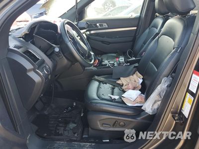 Zdjęcie 7 z 13 samochodu: 2019 FORD EXPLORER XLT VIN:1FM5K8D86KGA35680 - miniatura