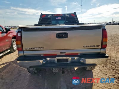 Zdjęcie 6 z 12 samochodu: 2000 CHEVROLET SILVERADO K1500 VIN:1GCEK19T1YZ332748 - miniatura