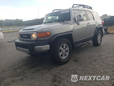 2011 TOYOTA FJ CRUISER JTEZU4BF7BK011536 - główne zdjęcie licytacji z USA - miniatura