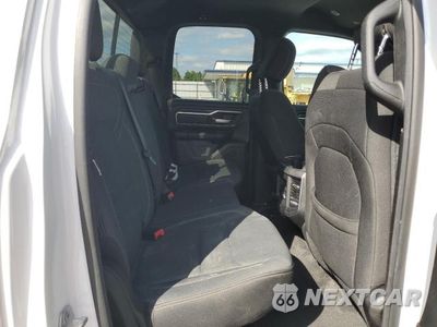 Zdjęcie 10 z 13 samochodu: 2021 RAM 1500 BIG HORN/LONE STAR VIN:1C6SRFBT1MN586457 - miniatura