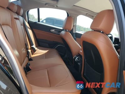 Zdjęcie 10 z 13 samochodu: 2021 ALFA ROMEO GIULIA SPORT VIN:ZARFAMAN3M7641901 - miniatura