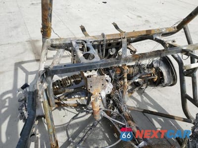 Zdjęcie 9 z 11 samochodu: 2016 POLARIS RZR UTILITY VEHICLE VIN:4XAVCE877GB668024 - miniatura