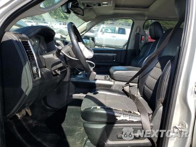 Zdjęcie 7 z 15 samochodu: 2018 RAM 1500 SPORT VIN:1C6RR7MT2JS291091 - miniatura