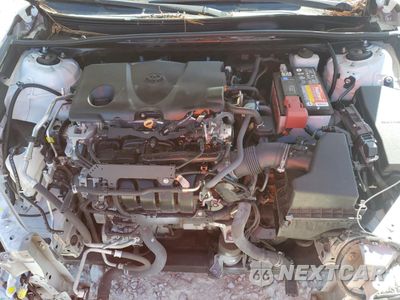 Zdjęcie 11 z 13 samochodu: 2021 TOYOTA CAMRY LE VIN:4T1C11AK0MU558747 - miniatura