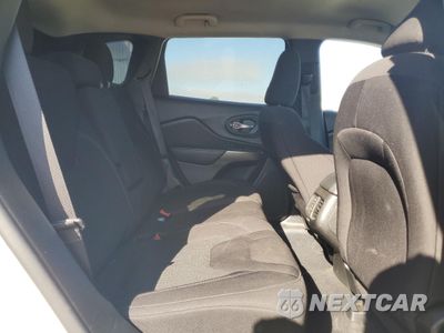 Zdjęcie 11 z 15 samochodu: 2020 JEEP CHEROKEE LATITUDE VIN:1C4PJMCBXLD654615 - miniatura