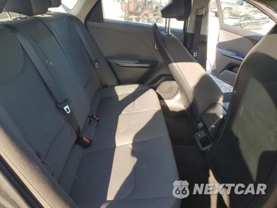Zdjęcie 10 z 14 samochodu: 2025 KIA K4 LX VIN:3KPFT4DE6SE101567 - miniatura