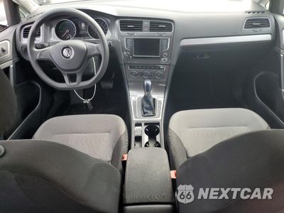 Zdjęcie 8 z 12 samochodu: 2016 VOLKSWAGEN E-GOLF SE VIN:WVWKP7AU4GW913754 - miniatura
