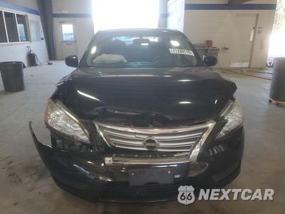Piąte zdjęcie samochodu w środku: 2015 NISSAN SENTRA S VIN:3N1AB7AP0FY384060 - miniatura