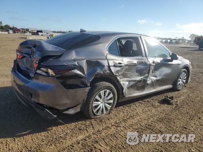 Trzecie zdjęcie samochodu z tyłu: 2024 TOYOTA CAMRY LE VIN:4T1C31AK6RU623652 - miniatura