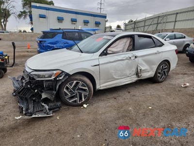 2024 VOLKSWAGEN JETTA SEL 3VWGM7BU9RM085679 - główne zdjęcie licytacji z USA - miniatura