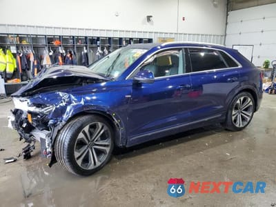 2022 AUDI Q8 PRESTIGE S-LINE WA1FVBF19ND006199 - główne zdjęcie licytacji z USA - miniatura