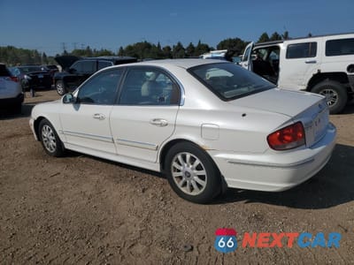 Drugie zdjęcie samochodu z przodu: 2002 HYUNDAI SONATA GLS VIN:KMHWF35H12A689693 - miniatura