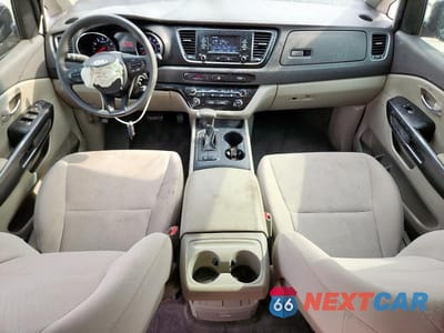 Zdjęcie 8 z 14 samochodu: 2018 KIA SEDONA LX VIN:KNDMB5C1XJ6379617 - miniatura