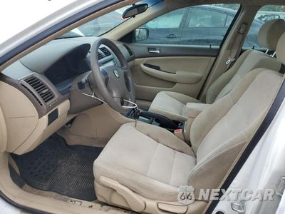 Zdjęcie 7 z 12 samochodu: 2003 HONDA ACCORD LX VIN:1HGCM56383A126221 - miniatura
