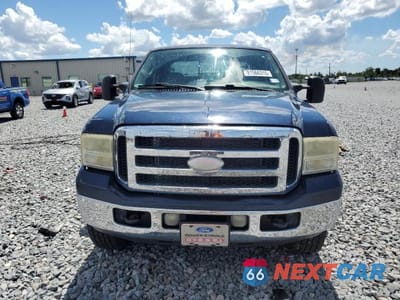 Piąte zdjęcie samochodu w środku: 2006 FORD F250 SUPER DUTY VIN:1FTSW21P56EA81183 - miniatura