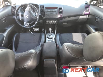 Zdjęcie 8 z 13 samochodu: 2011 MITSUBISHI OUTLANDER GT VIN:JA4JT5AX9BU011167 - miniatura