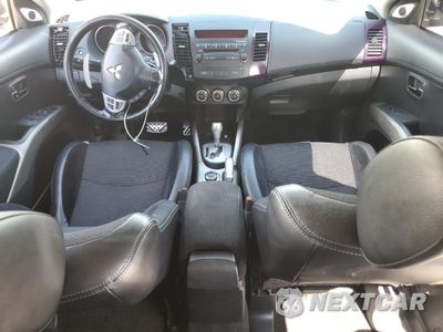 Zdjęcie 8 z 13 samochodu: 2011 MITSUBISHI OUTLANDER GT VIN:JA4JT5AX9BU011167 - miniatura