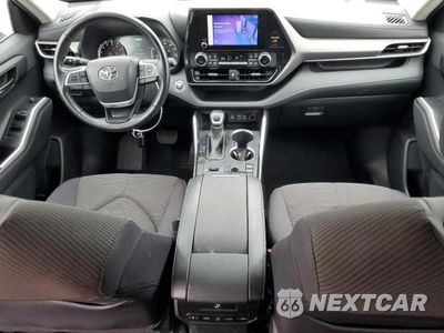 Zdjęcie 8 z 13 samochodu: 2023 TOYOTA HIGHLANDER L VIN:5TDKDRAH7PS525974 - miniatura
