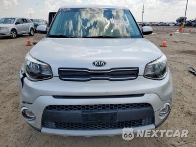 Piąte zdjęcie samochodu w środku: 2019 KIA SOUL + VIN:KNDJP3A58K7690263 - miniatura