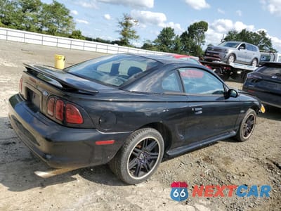 Trzecie zdjęcie samochodu z tyłu: 1996 FORD MUSTANG GT VIN:1FALP42X8TF107945 - miniatura