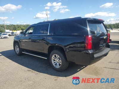 Drugie zdjęcie samochodu z przodu: 2016 CHEVROLET SUBURBAN K1500 LT VIN:1GNSKHKC0GR173040 - miniatura