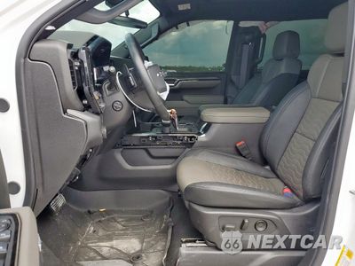 Zdjęcie 7 z 13 samochodu: 2025 CHEVROLET SILVERADO K1500 ZR2 VIN:3GCUKHEL2SG221692 - miniatura