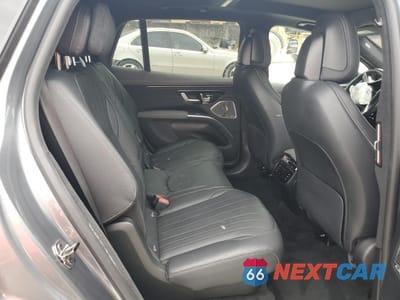Zdjęcie 11 z 15 samochodu: 2023 MERCEDES-BENZ EQS SUV 580 4MATIC VIN:4JGDM4EB0PA015766 - miniatura