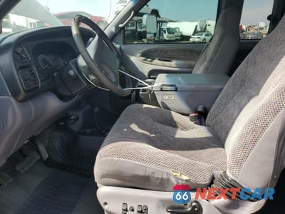 Zdjęcie 7 z 14 samochodu: 2001 DODGE RAM 2500 VIN:3B7KF23671G181789 - miniatura