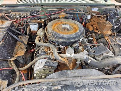 Zdjęcie 7 z 10 samochodu: 1985 CHEVROLET D10 MILITARY BLAZER VIN:1G8ED18J7FF209118 - miniatura